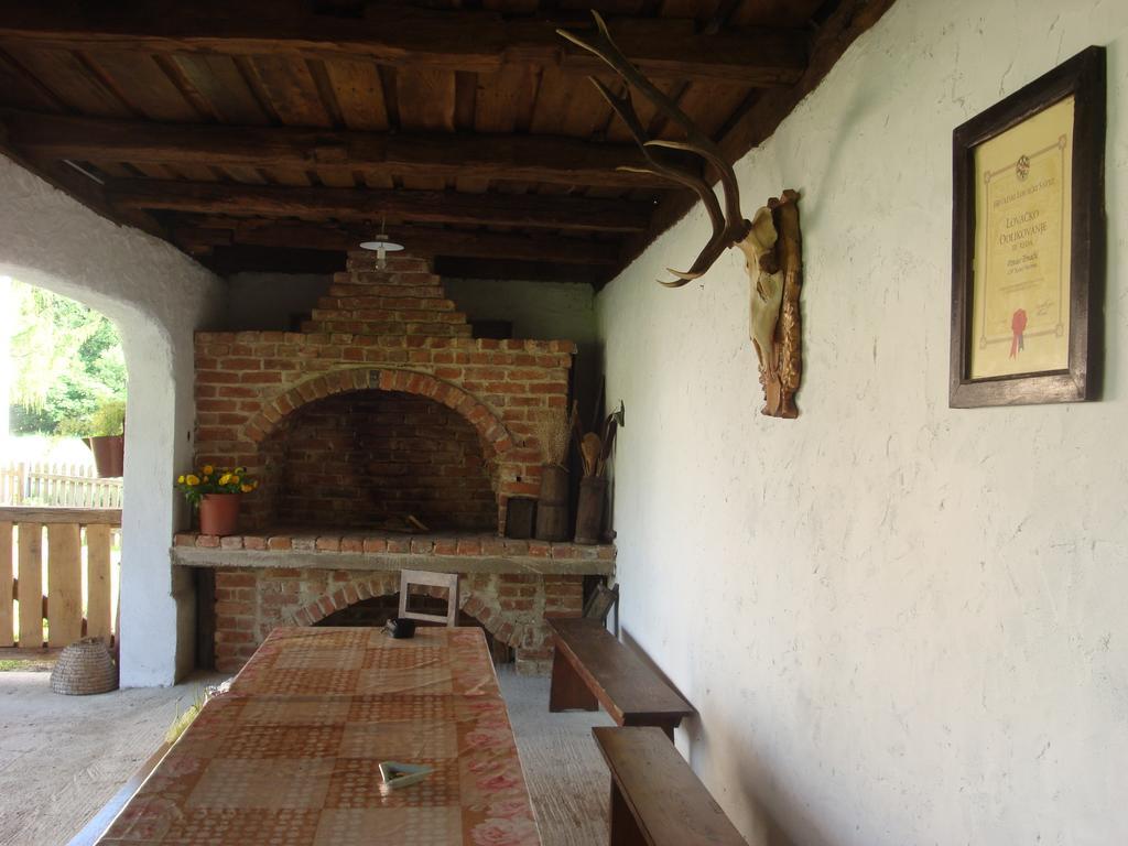Apartment Eko Etno Selo Stara Kapela, Pavina Kuca Oda fotoğraf