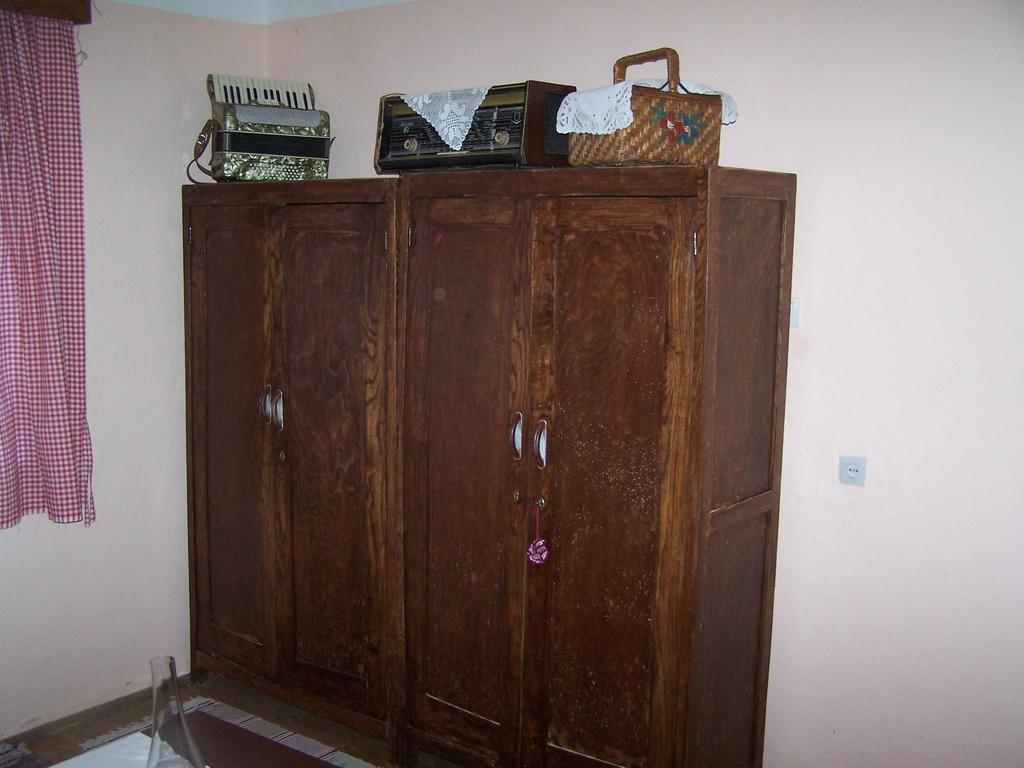 Apartment Eko Etno Selo Stara Kapela, Pavina Kuca Oda fotoğraf