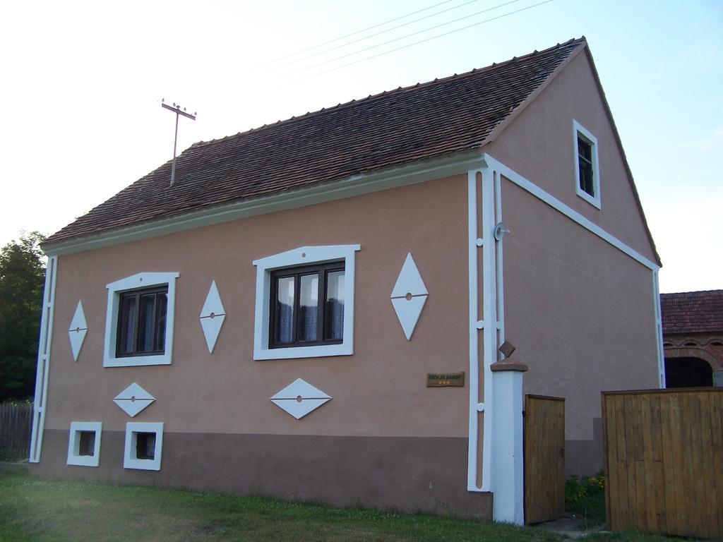 Apartment Eko Etno Selo Stara Kapela, Pavina Kuca Oda fotoğraf