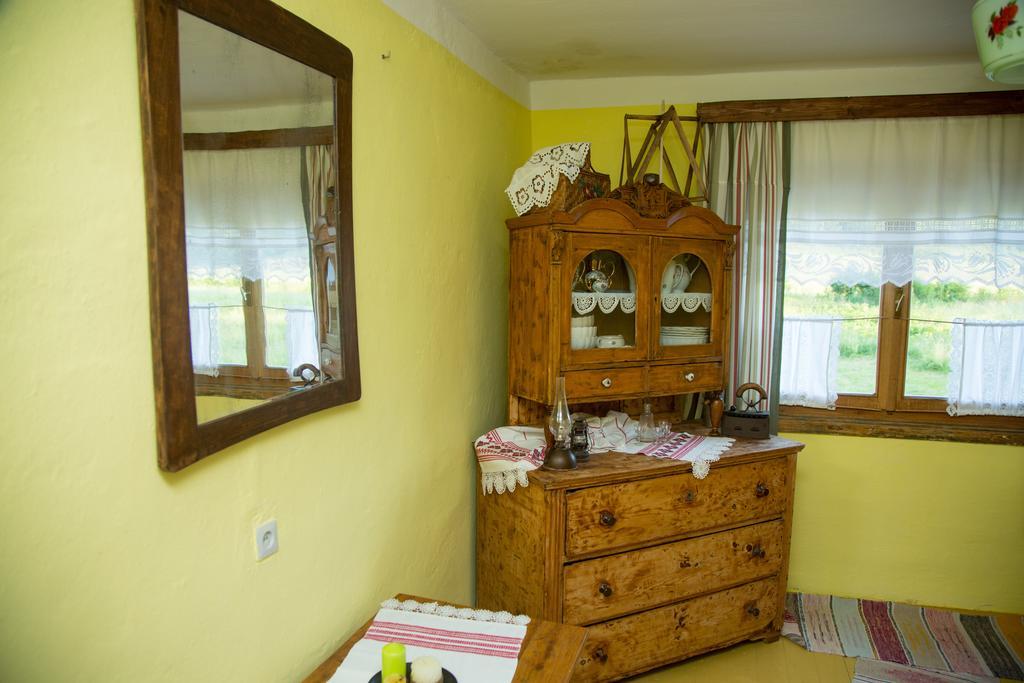 Apartment Eko Etno Selo Stara Kapela, Pavina Kuca Dış mekan fotoğraf