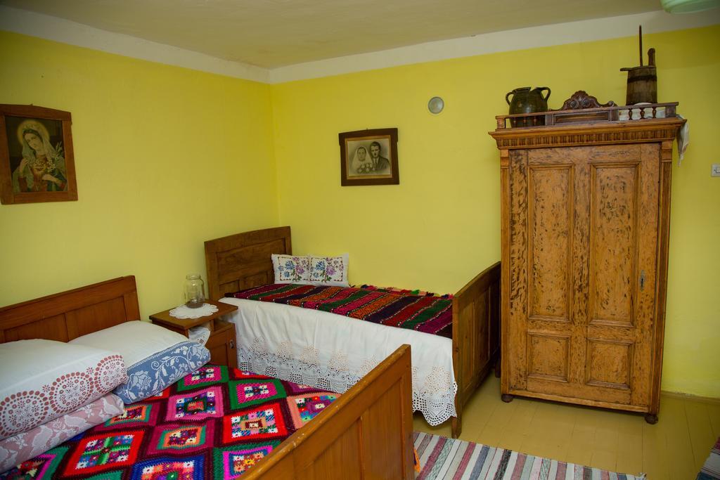 Apartment Eko Etno Selo Stara Kapela, Pavina Kuca Dış mekan fotoğraf