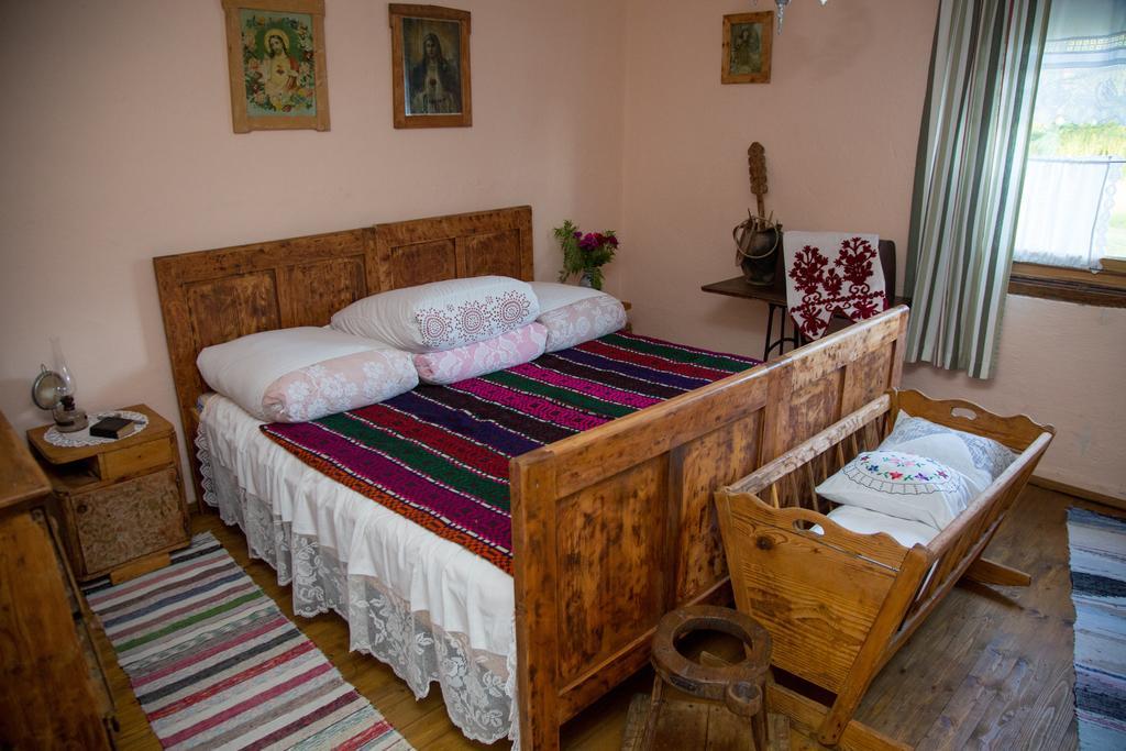 Apartment Eko Etno Selo Stara Kapela, Pavina Kuca Dış mekan fotoğraf